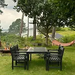Tatil Evi Idyllic View To The Fjord From *