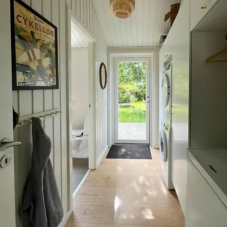 Дом отдыха Idyllic View To The Fjord From *