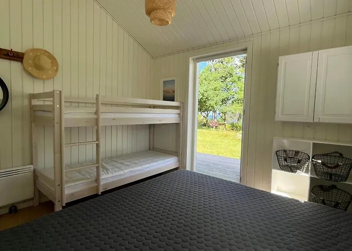 Idyllic View To The Fjord From Дом отдыха *