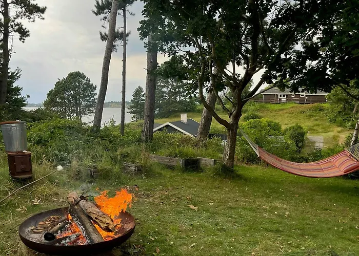 Idyllic View To The Fjord From Дом отдыха Jaegerspris